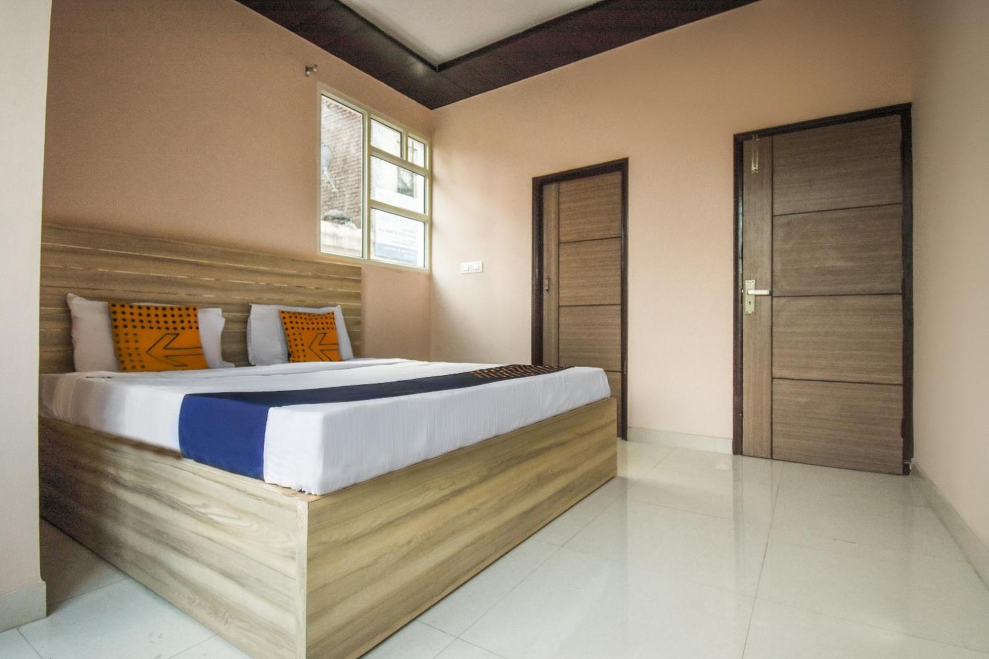 Hotel O Hi Tech Panchkula Exterior photo