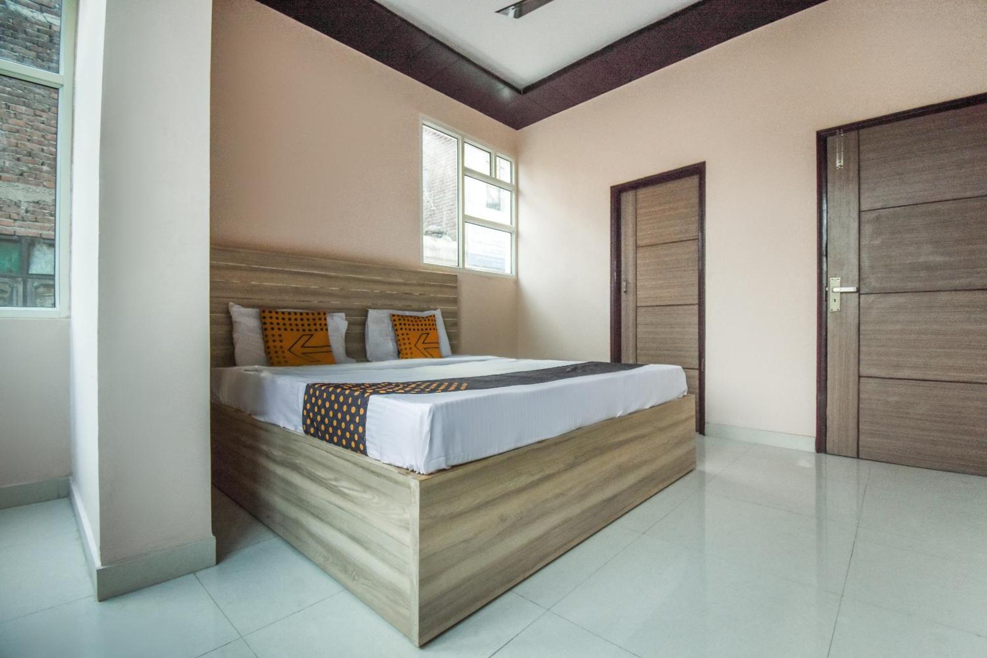 Hotel O Hi Tech Panchkula Exterior photo
